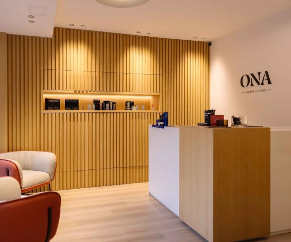 fachada ona Clínica cirugía estética Mallorca